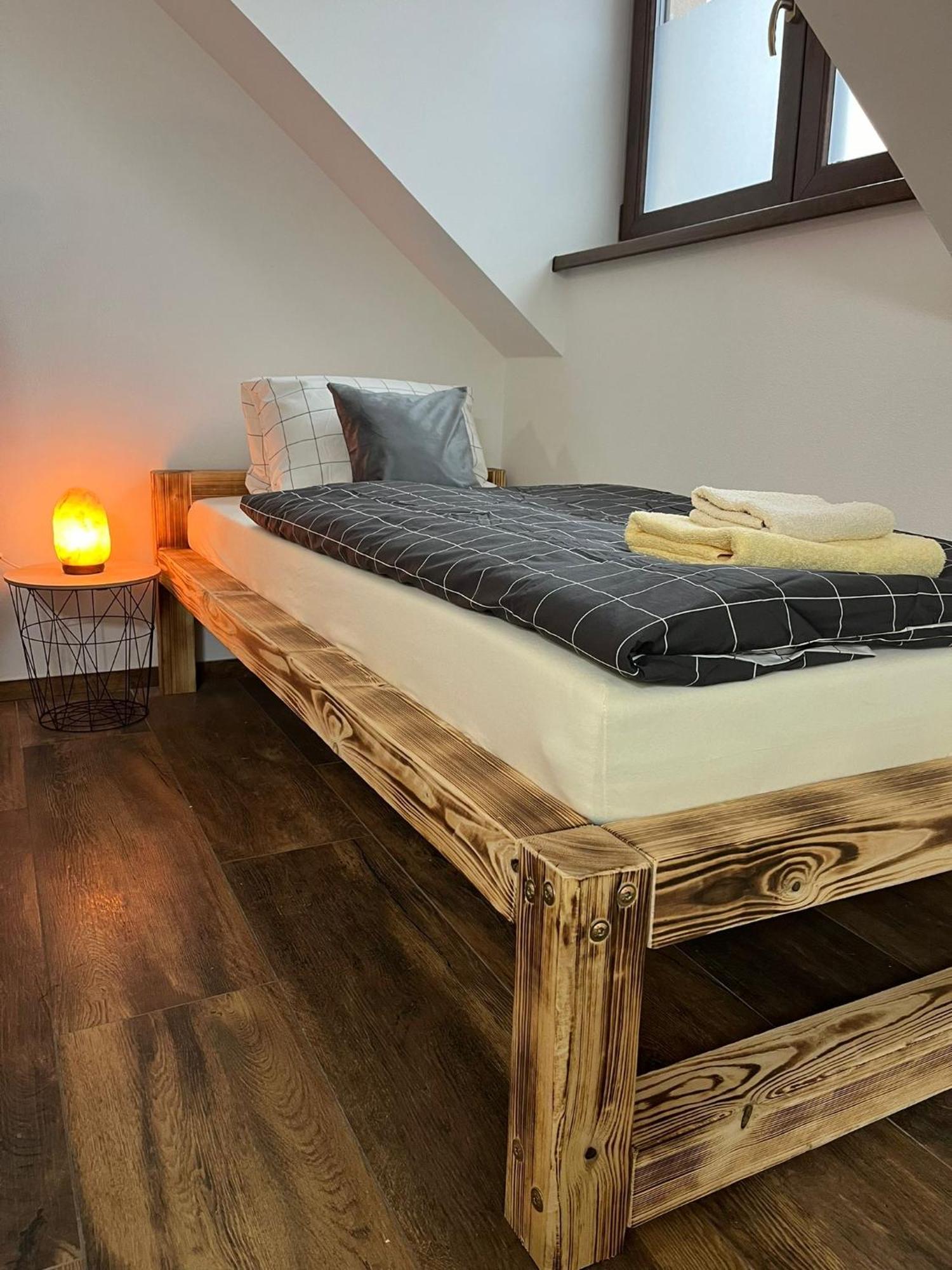 Apartman Kuga Mikulov Extérieur photo